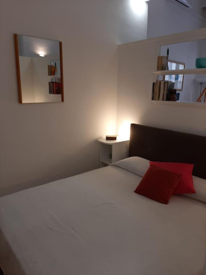 شقة Charming Loft In Piazza Di Spagna روما المظهر الخارجي الصورة