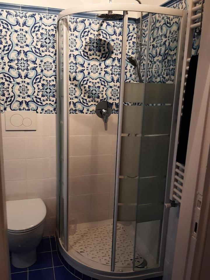 شقة Charming Loft In Piazza Di Spagna روما المظهر الخارجي الصورة