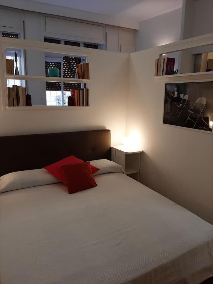 شقة Charming Loft In Piazza Di Spagna روما المظهر الخارجي الصورة
